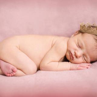 Baby birth wallpaper