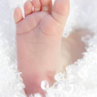 Baby birth wallpaper