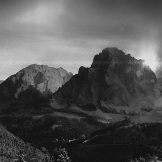 Dark 4k winter desktop wallpaper