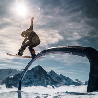 Snowboard iPhone wallpaper