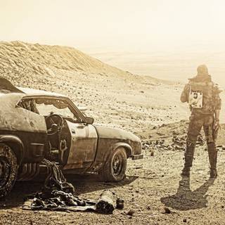 Mad Max iPhone wallpaper