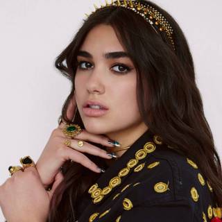 Dua Lipa laptop wallpaper