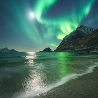 Northern Lights phone wallpaper