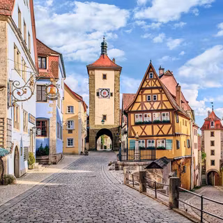 Pretty town wallpaper