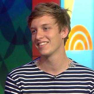 George Ezra Christmas wallpaper