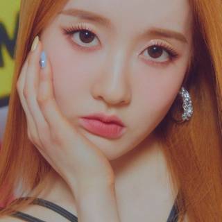 Park Si Eun wallpaper