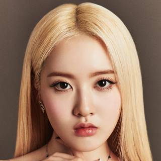 Park Si Eun wallpaper