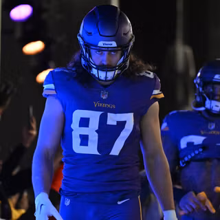 TJ Hockenson wallpaper