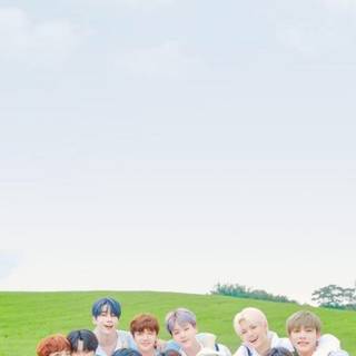 K-pop iPhone wallpaper