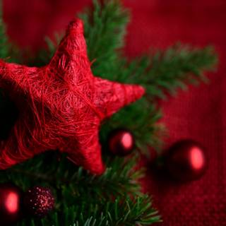 Christmas amoled 4k portrait wallpaper