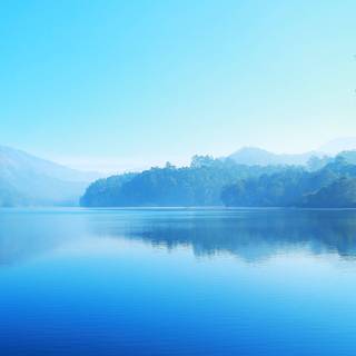 Blue sky reflection wallpaper