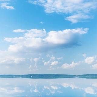 Blue sky reflection wallpaper