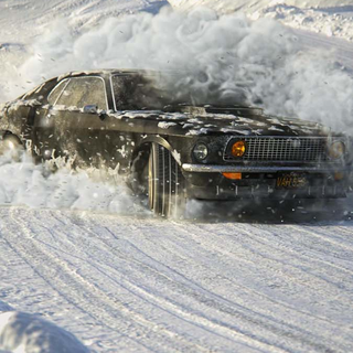 Winter vehicle wallpaper