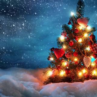 Snowing Christmas wallpaper