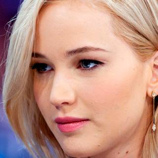 Jennifer Lawrence iPhone wallpaper