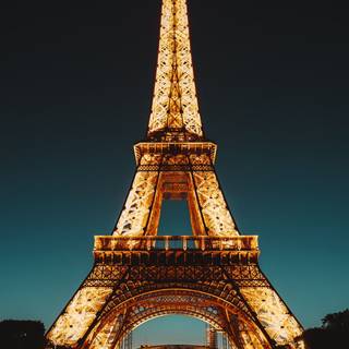 Eiffel Tower phone wallpaper