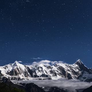 Blue mountain night laptop wallpaper