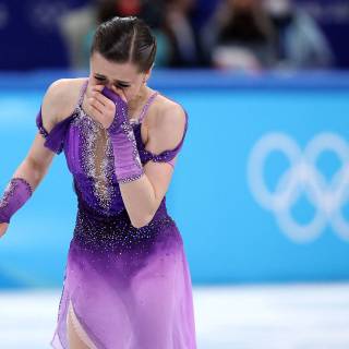 Kamila Valieva wallpaper