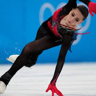 Kamila Valieva wallpaper