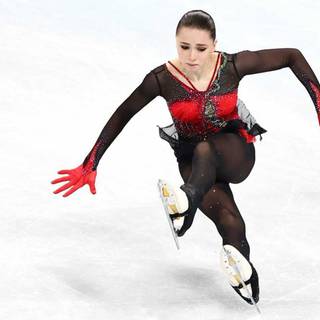 Kamila Valieva wallpaper