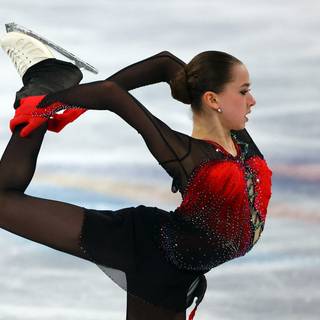 Kamila Valieva wallpaper