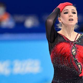 Kamila Valieva wallpaper