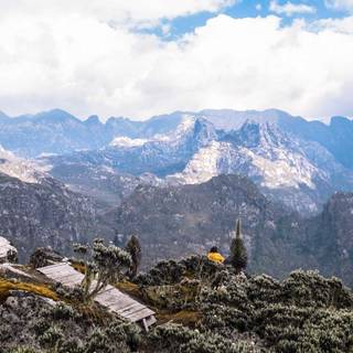 Mountains Uganda wallpaper