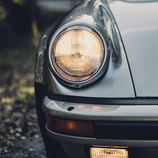 Porsche 911 1983 iPhone wallpaper