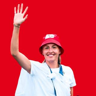 Leah Williamson iPhone wallpaper