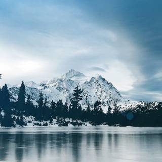 Winter lake iPhone wallpaper