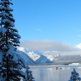 Winter lake iPhone wallpaper