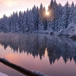 Winter lake iPhone wallpaper