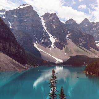 Winter lake iPhone wallpaper