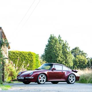 Porsche 911 1983 iPhone wallpaper