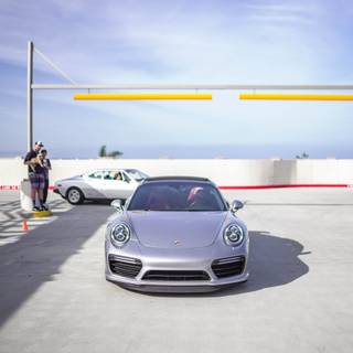 Porsche 911 1983 iPhone wallpaper