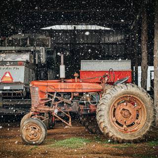 Winter tractors wallpaper