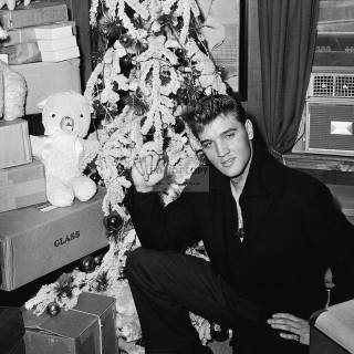 Elvis Presley Christmas wallpaper