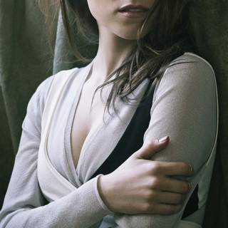 Anna Kendrick iPhone wallpaper