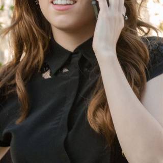 Anna Kendrick iPhone wallpaper