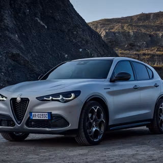 2023 Alpha Romeo wallpaper