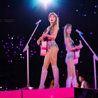 The Eras Tour 4k wallpaper