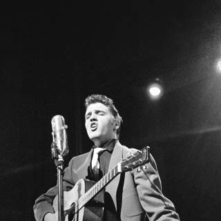 Elvis iPhone wallpaper