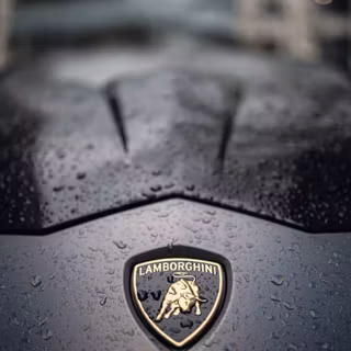 Black Lamborghini iPhone wallpaper