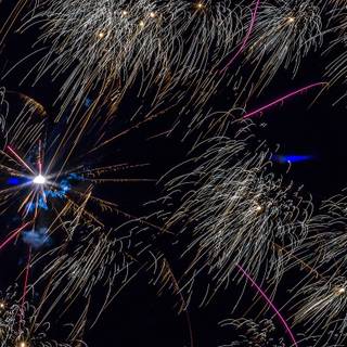 Fireworks phone wallpaper