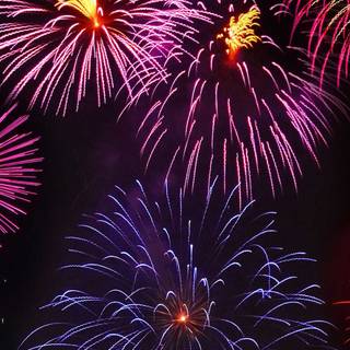 Fireworks phone wallpaper