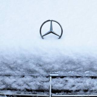 iPhone winter car wallpaper
