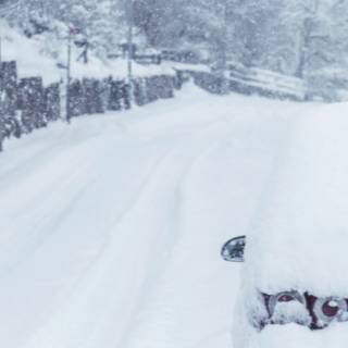 iPhone winter car wallpaper