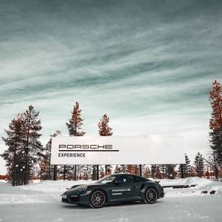 iPhone winter car wallpaper