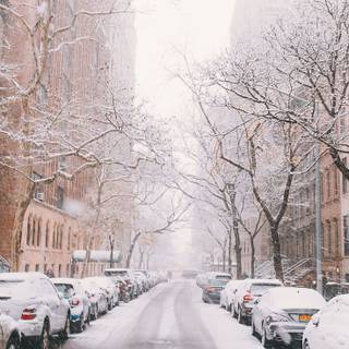 iPhone winter car wallpaper