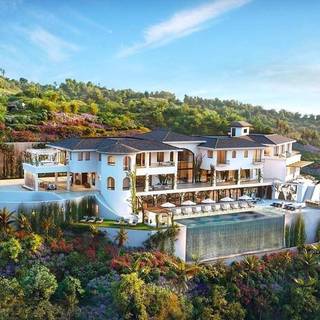 Billionaire house wallpaper